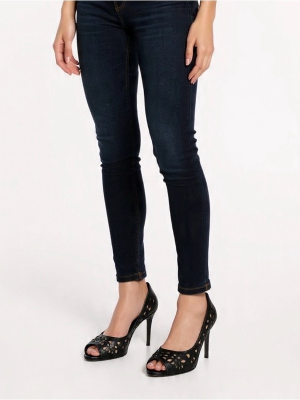 Franko Sarto size 8.5 peep toed sexy black heels preowned